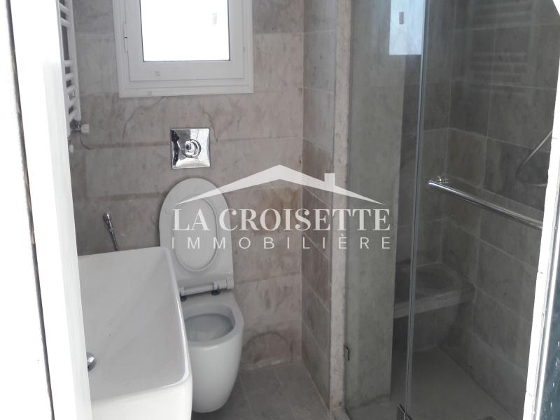 Duplex S+3 avec terrasse à La Marsa